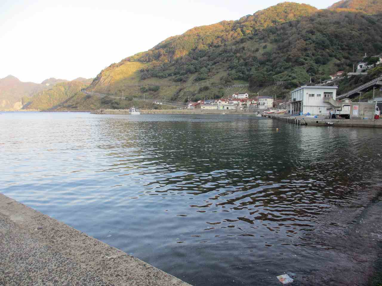 島根県の海釣り・出雲市・塩津漁港